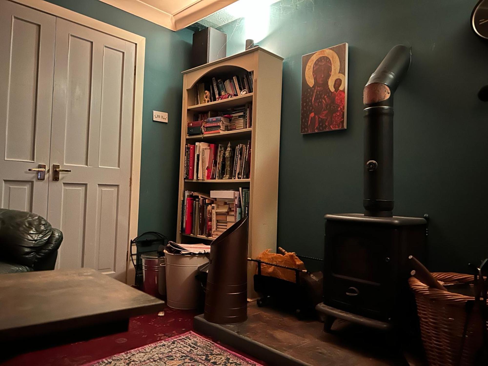 Lowri Cottage Hotel Shenstone Экстерьер фото