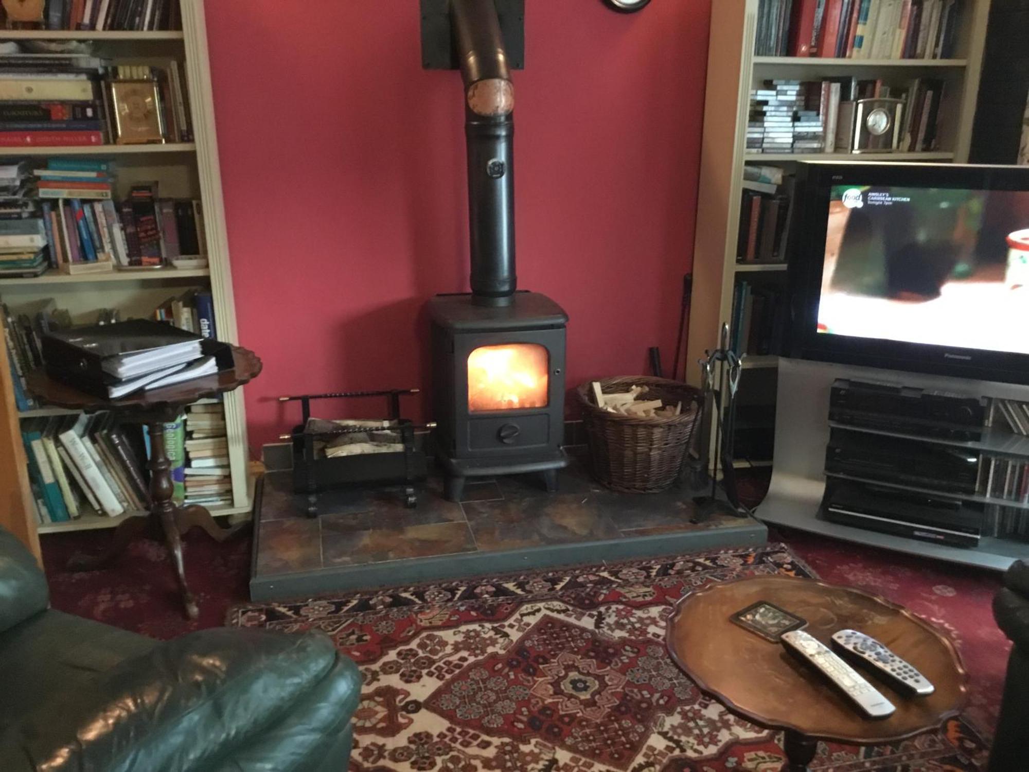 Lowri Cottage Hotel Shenstone Экстерьер фото